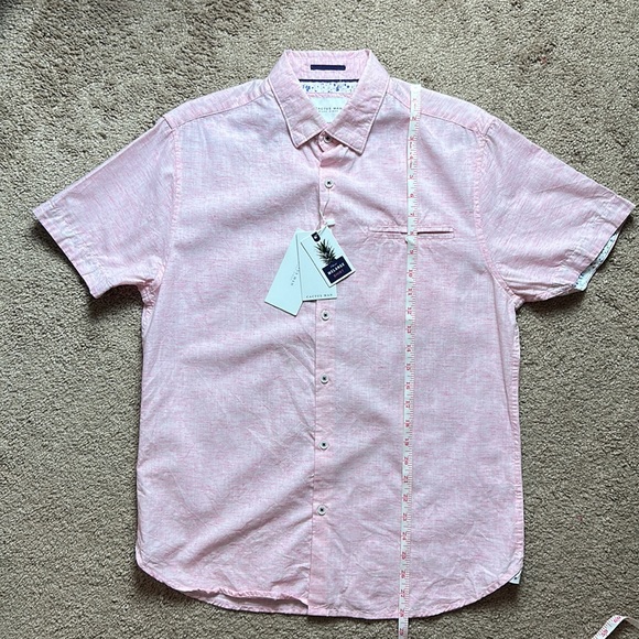 Cactus Man short sleeve mens button down in pink size medium - Picture 7 of 8